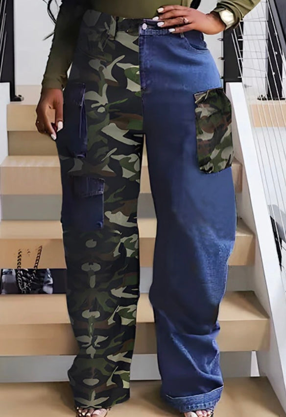 CAMOUFLAGE-DENIM CARGO PANTS